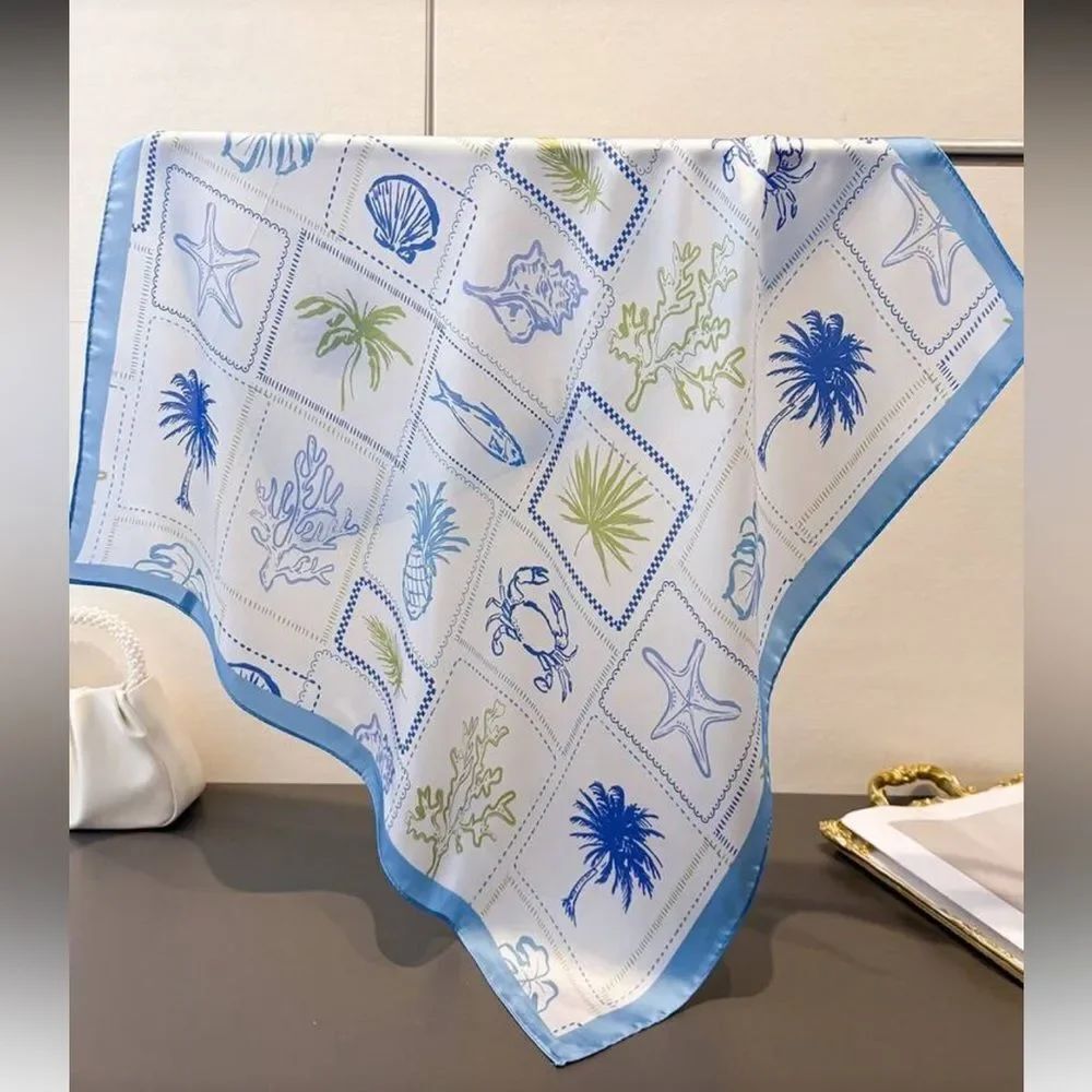 Coastal scarf in A1579